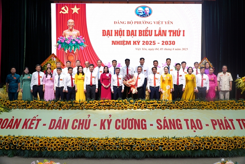4825 Ban ChaYYp haYnh YaYng boYY phuYoYYng ra maYYt YaYi hoYYi Phường Việt Yên hướng tới phát triển đô thị thông minh, hiện đại