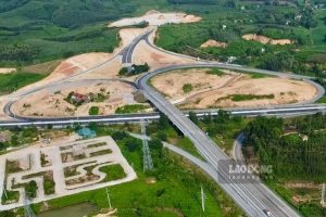 Dù chỉ dài chưa tới 5km nhưng đây là tuyến đường chiến lược kết nối Lạng Sơn – Bắc Ninh mở lối cho logistics miền núi